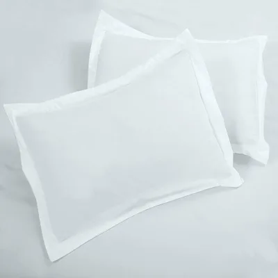 ROYALE LINENS White Duvet Cover - Duvet Cover Set - 3 Piece Double Brushed Duvet Covers with Zipper Closure, 1 Duvet Cover and 2 Pillow Shams