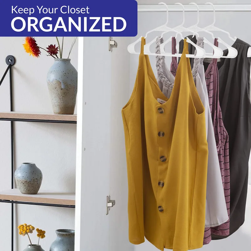 ROYALE White Plastic Hangers For Clothes - Heavy Duty Plastic Clothes Hanger Ideal For Everyday Standard Use - Lightweight & Space Saving Notched Plastic Hangers - Slim & Sleek Shoulder Groove