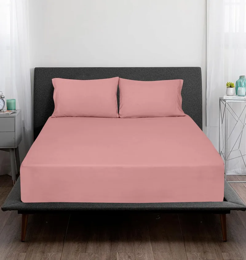 ROYALE LINENS 300 Thread Count 100% Long Staple Combed Cotton Sheet Set - 4 Piece Bed Sheet 1 Fitted Sheet, 1 Flat Sheet, 2 Pillow Case - Breathable, Cool & Crisp Percale Sheet Set ( Pink)