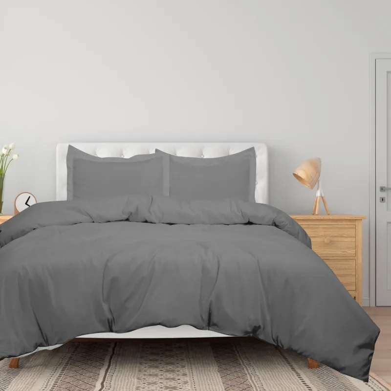 ROYALE LINENS White Duvet Cover - Duvet Cover Set - 3 Piece Double Brushed Duvet Covers with Zipper Closure, 1 Duvet Cover and 2 Pillow Shams