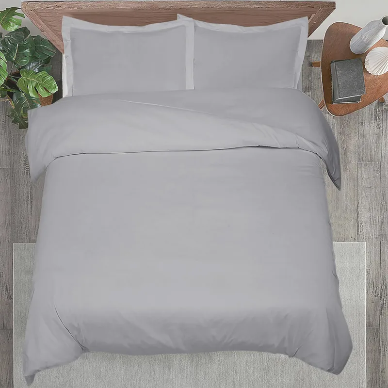 ROYALE LINENS White Duvet Cover - Duvet Cover Set - 3 Piece Double Brushed Duvet Covers with Zipper Closure, 1 Duvet Cover and 2 Pillow Shams