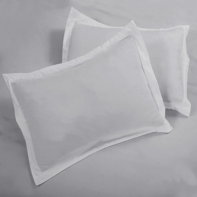 ROYALE LINENS White Duvet Cover - Duvet Cover Set - 3 Piece Double Brushed Duvet Covers with Zipper Closure, 1 Duvet Cover and 2 Pillow Shams