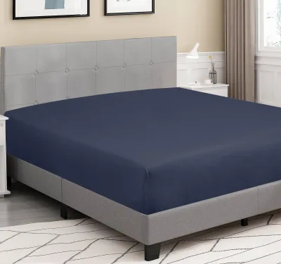 Royale Linens 300 Thread Count 100% Long Staple Combed Cotton Fitted Sheet - Super Soft Deep Pocket Bottom Sheet - Navy Fitted Sheet  -Fitted Sheet Only - Elastic Sheet ( Navy)