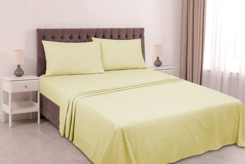 ROYALE LINENS Striped Bed Sheet Set - Microfiber 1800 Bedding - 1 Fitted Sheet, 1 Flat Sheet, 2 Pillowcase - Wrinkle & Fade Resistant - 4 Piece Damask Stripe Bed Sheet Set (Stripe Beige)